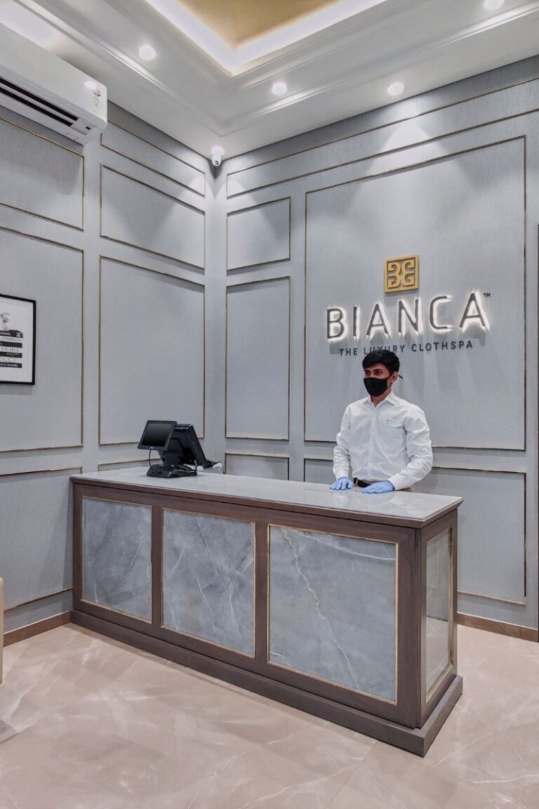 inside-bianca-clothspa-juhu